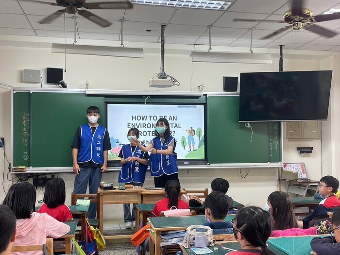 2023-10-19【服務學習】112-1 大德國小英語教學服務 (第一次)圖片