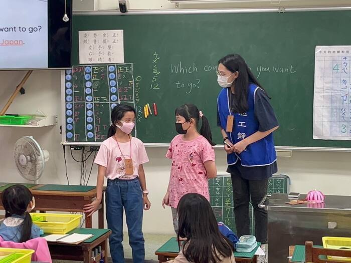 2022-10-22【服務學習】111-1 大德國小英語教學服務 (第一次)圖片