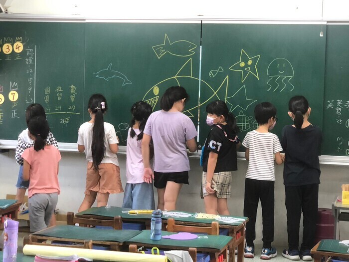 2022-11-12【服務學習】111-1 大德國小英語教學服務 (第三次)圖片