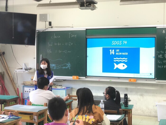 2022-11-05【服務學習】111-1 大德國小英語教學服務 (第二次)圖片